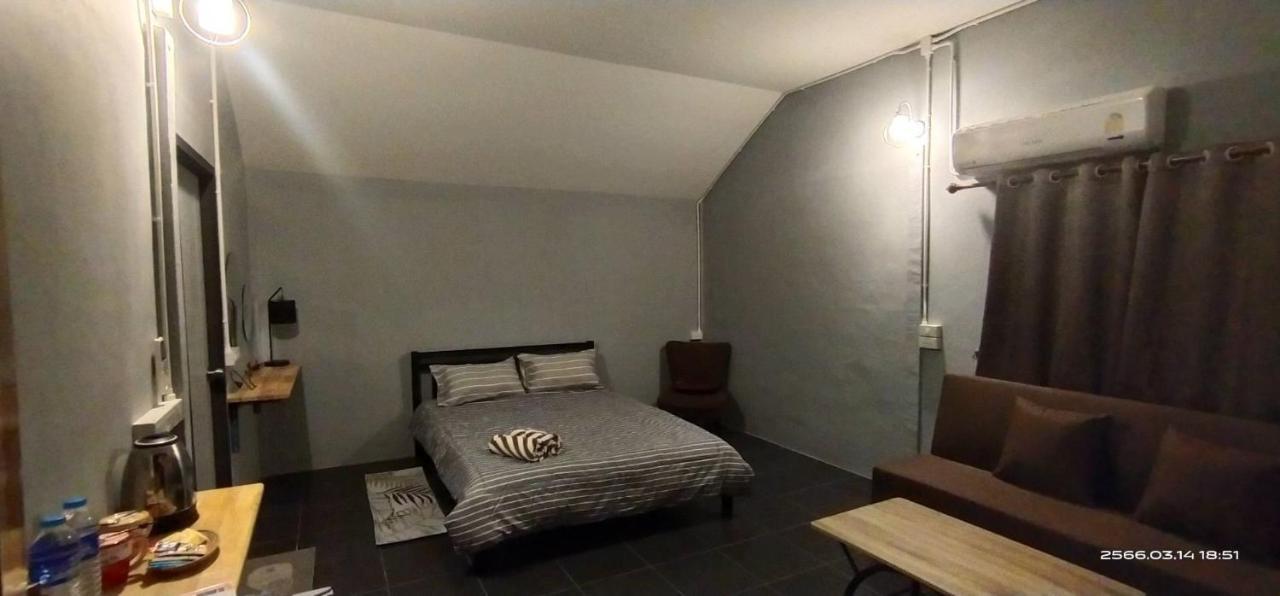 Apartament Farm Madame Fleur Cha-Am Zewnętrze zdjęcie